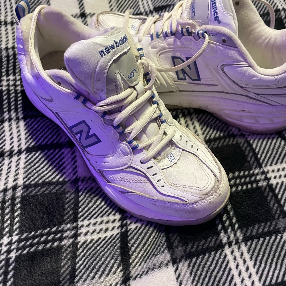 New balance shoes dm for sizes